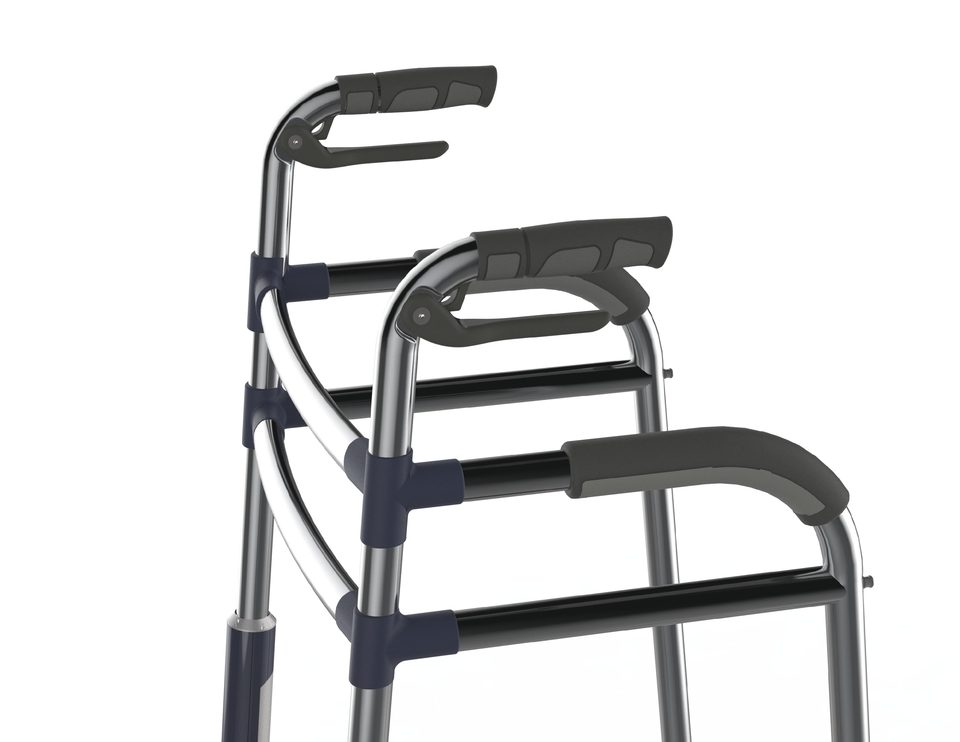 Handles and frame — detail